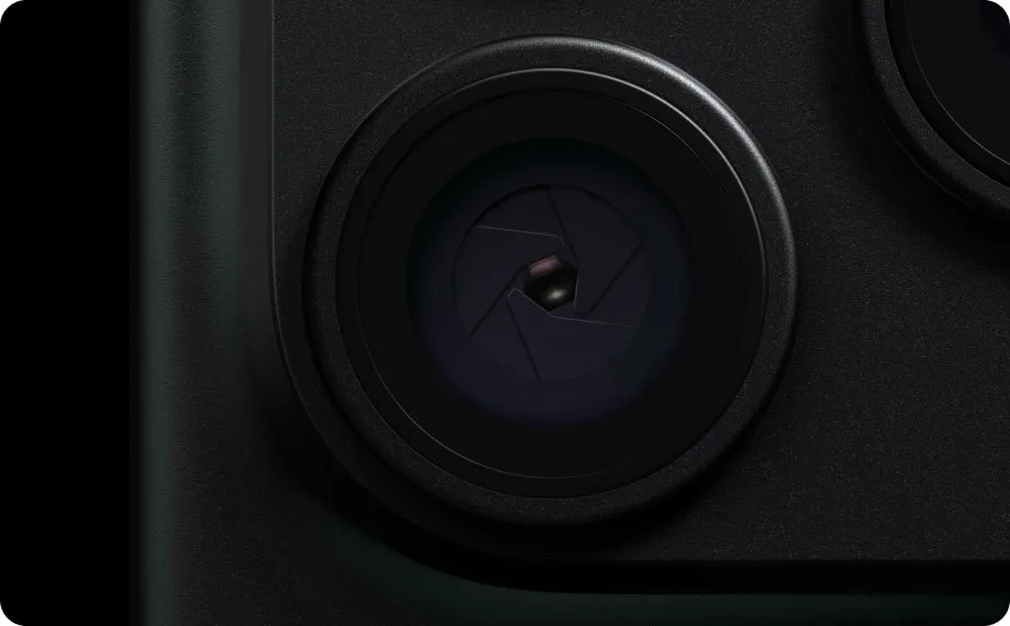 Apple iPhone 18 Pro Max — Камера с переменной диафрагмой